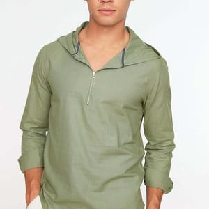 Textured Relaxed Hooded Shirt