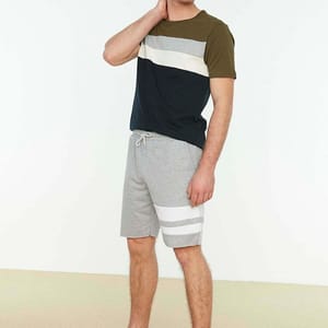 Men's Regular Fit Paneled Shorts - Sweat Shorts 25