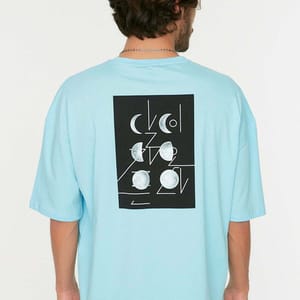 Back Print Essential Oversize Crew Neck Men's T-Shirt