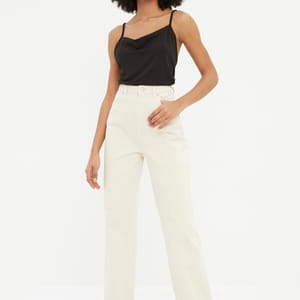 Trendyol - Women's Straight Jeans 21