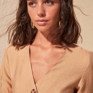 7_org_zoom Button Down Top - Short Sleeve Tops 38