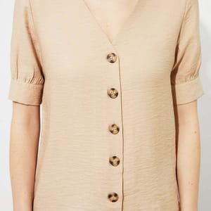 8_org_zoom Button Down Top - Short Sleeve Tops 35