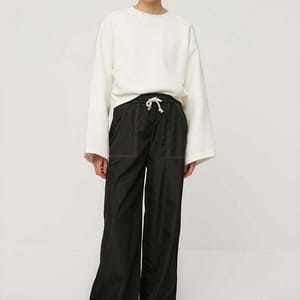 Pocket Detail Wide Leg Sweatpant