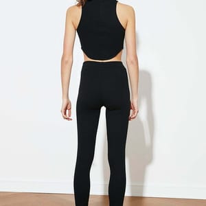 Black Skinny Leg Women's Pants - Tights & Leggings 39