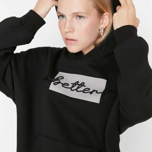 Front Embroidered Knitted Women's Hoodie - Hoodies 46