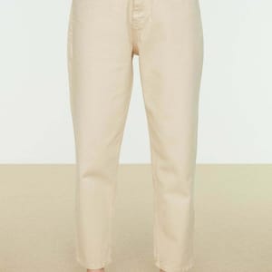 Trendyol - Women's Mom Jeans 32
