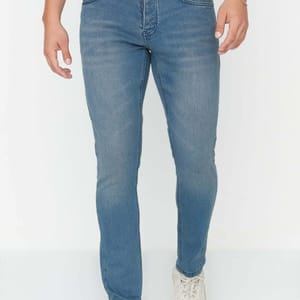 Light Wash Skinny Fit Jeans - Skinny Jeans 37