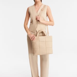 Parigi Women's Beige Tote Bag Parigi Women's Beige Tote Bag