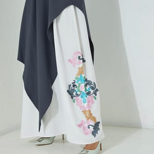 D-Motifs Abaya Rosette Abaya - Women's Abayas 1