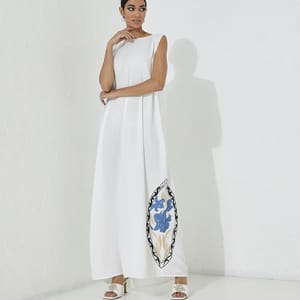 Rosette Abaya - Women's Abayas 3