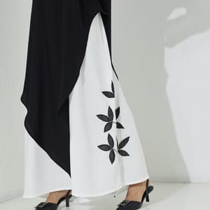 Rosette Abaya - Women's Abayas 2