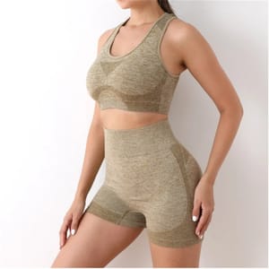 Seamless Yoga Set - Gym Shorts, Sports Bra, and Fitness Leggings