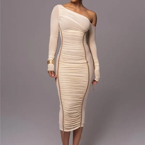 Long Sleeve Backless Midi Bodycon Dress with Mesh Layers