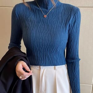 Chic Solid Knitted Turtleneck Pullover for Casual Elegance