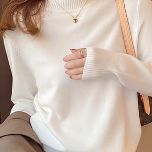 Cozy Turtleneck Pullover Sweater for Autumn and Winter