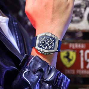 Waterproof Quartz Sport Watch with Chronograph Features For Men