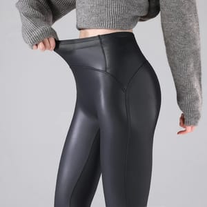 Wine Red High-Waist PU Leather Fleece Lined Leggings for Winter Wine Red High-Waist PU Leather Fleece Lined Leggings for Winter