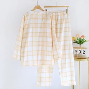 Comfortable Cotton Pajama Set for Spring and Summer Comfortable Cotton Pajama Set for Spring and Summer