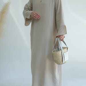 Elegant Split Sleeve Abaya Dress for Special Occasions