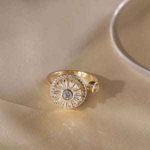 Elegant 925 Sterling Silver Sunflower Ring with Rotatable Design and Diamond Zircon Ventfille - Women's Rings 1