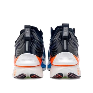 Ultra-light Marathon Running Shoes with Carbon Plate and Cushioning Ultra-light Marathon Running Shoes with Carbon Plate and Cushioning