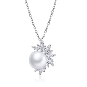 Elegant Cubic Zirconia & Pearl Leaf Pendant Necklace for Women