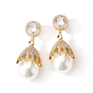 Exquisite Wind Chime Flower Pearl Drop Earrings for Women Exquisite Wind Chime Flower Pearl Drop Earrings for Women