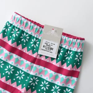 Adorable Girls' Snowflake Print Leggings – Comfy All-Season Wear