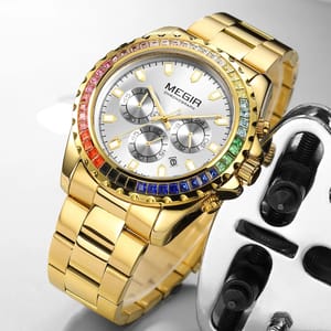 Men’s Luxury Quartz Watch with Diamonds and Chronograph Features Men’s Luxury Quartz Watch with Diamonds and Chronograph Features