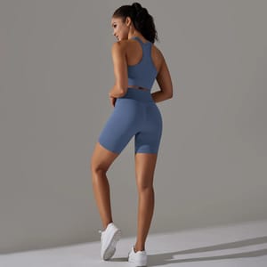 2-Piece Seamless Yoga Set – Crop Top Vest & Shorts