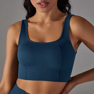 Seamless Sports Bra for Women – Breathable Yoga Workout Support