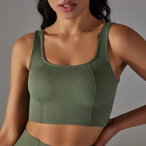 Seamless Sports Bra for Women – Breathable Fitness Workout Support