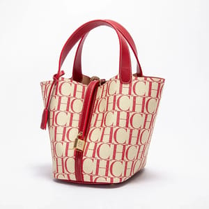 Large Capacity Alphabet Print Tote for Travel and Commuting