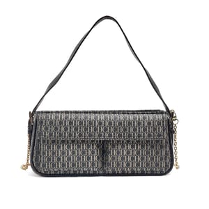 Light Luxury Chain Shoulder Bag with Flap Letter Design