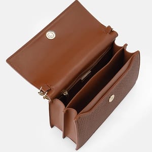 Elegant Buckle Crossbody Shoulder Bag with Large Capacity Design