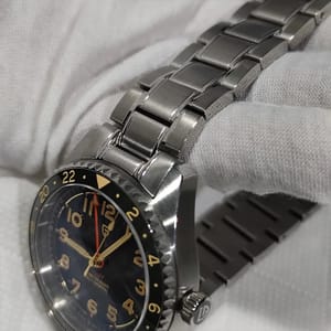 Elegant GMT Automatic Watch with Sapphire Glass and 20Bar Resistance Pagani Design - Men's Dress Watches 3