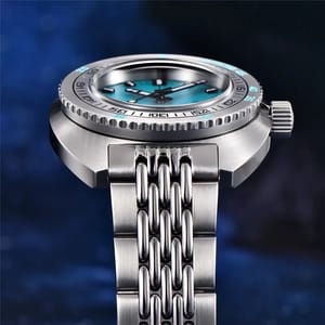 Luxury Automatic Diver Watch with Sapphire Glass and Calendar
