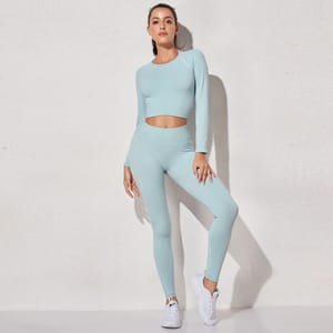 Seamless Long Sleeve Crop Top for Yoga and Daily Training