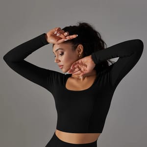 Breathable Long Sleeve Crop Shirt for Yoga and Fitness Training