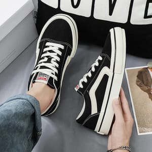 Men’s Black Canvas Vulcanized Sneakers with Skate-Inspired Design