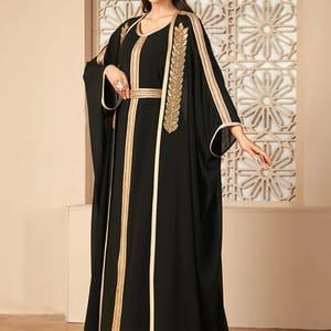 Stylish Two-Piece Sequin Jalabiya Set with Belt Detail Stylish Two-Piece Sequin Jalabiya Set with Belt Detail