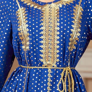Polka Dot Embroidered Jalabiya with Belt and Long Sleeves Polka Dot Embroidered Jalabiya with Belt and Long Sleeves