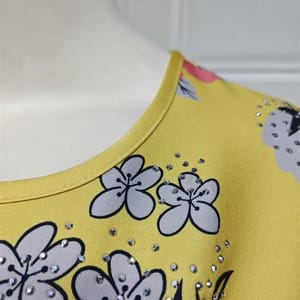 Elegant Burnt Flower Embellished Long Jalabiya with O-Neck Design Siskakia - Women's Jalabiyas 4