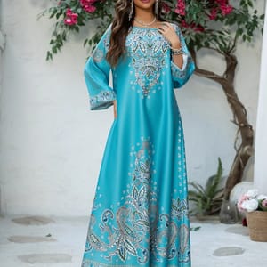 Elegant Floral Beaded Round-Neck Kaftan with Long Sleeves