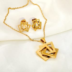 Trendy Waterproof Stainless Steel Jewelry Set for Women