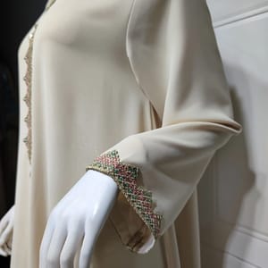 Elegant Solid Diamond-Embellished V-Neck Jalabiya Abaya Dress Siskakia - Women's Jalabiyas 4