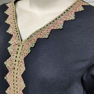 Elegant Solid Diamond-Embellished V-Neck Jalabiya Abaya Dress Siskakia - Women's Jalabiyas 3