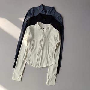 Seamless Slim Fit Zip Jacket for Yoga and Running