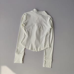 Seamless Slim Fit Zip Jacket for Yoga and Running