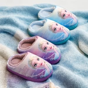 Cozy Winter Plush Slippers for Girls with Non-Slip Sole Cozy Winter Plush Slippers for Girls with Non-Slip Sole